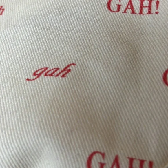 Lisa Says Gah - Britt Bucket Hat - Picture 8 of 9